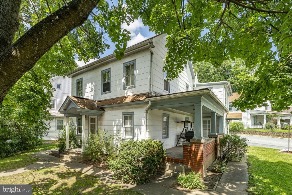 Photo of 105 - 105a W Main Street, LEOLA, PA 17540 (MLS # PALA2073472)