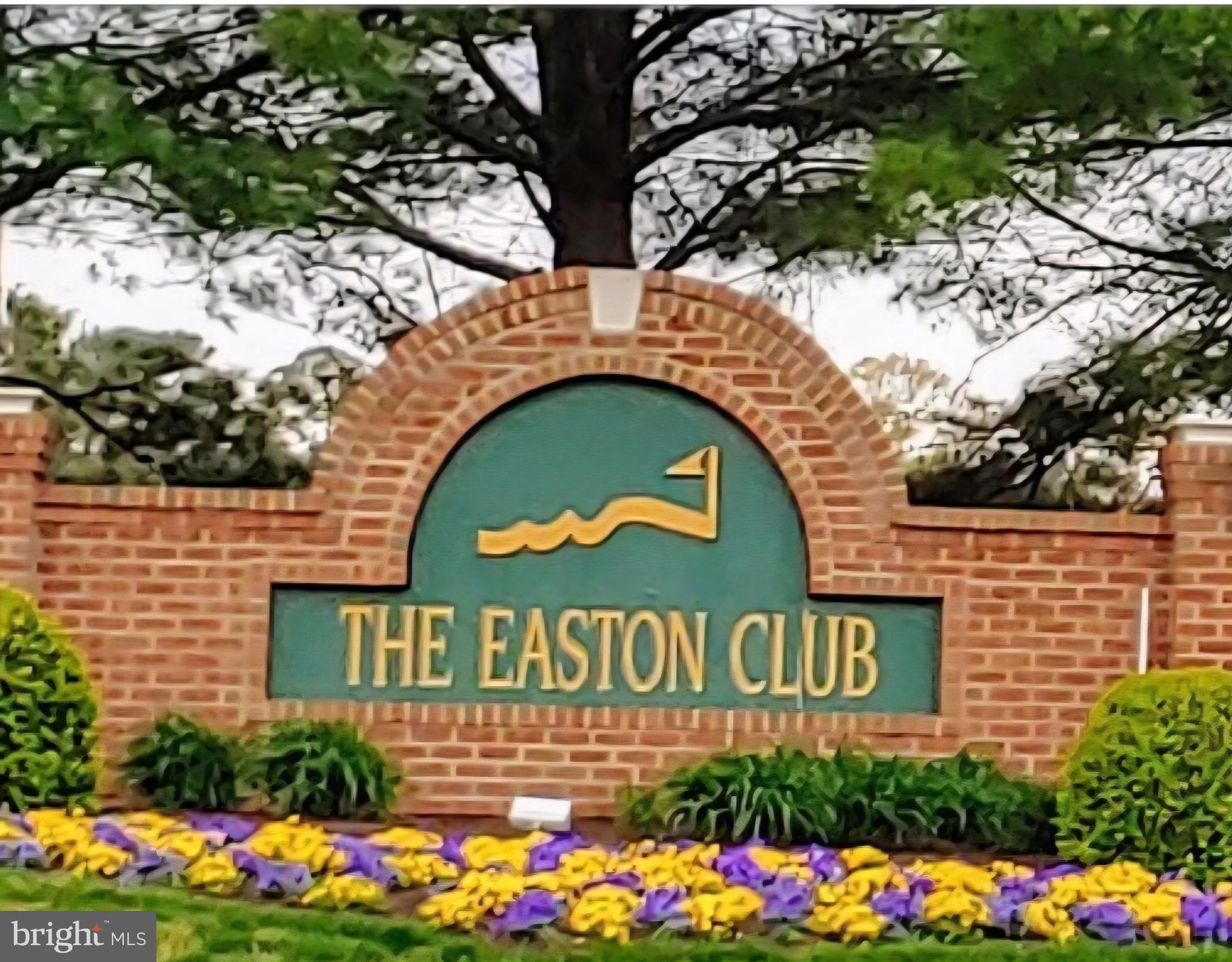 EASTON CLUB - Residential