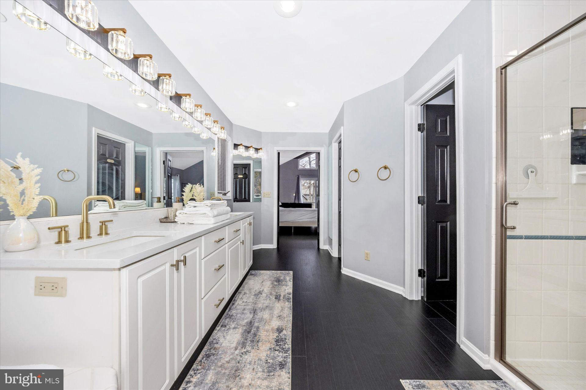 COOLFONT MOUNTAINSIDE - Residential