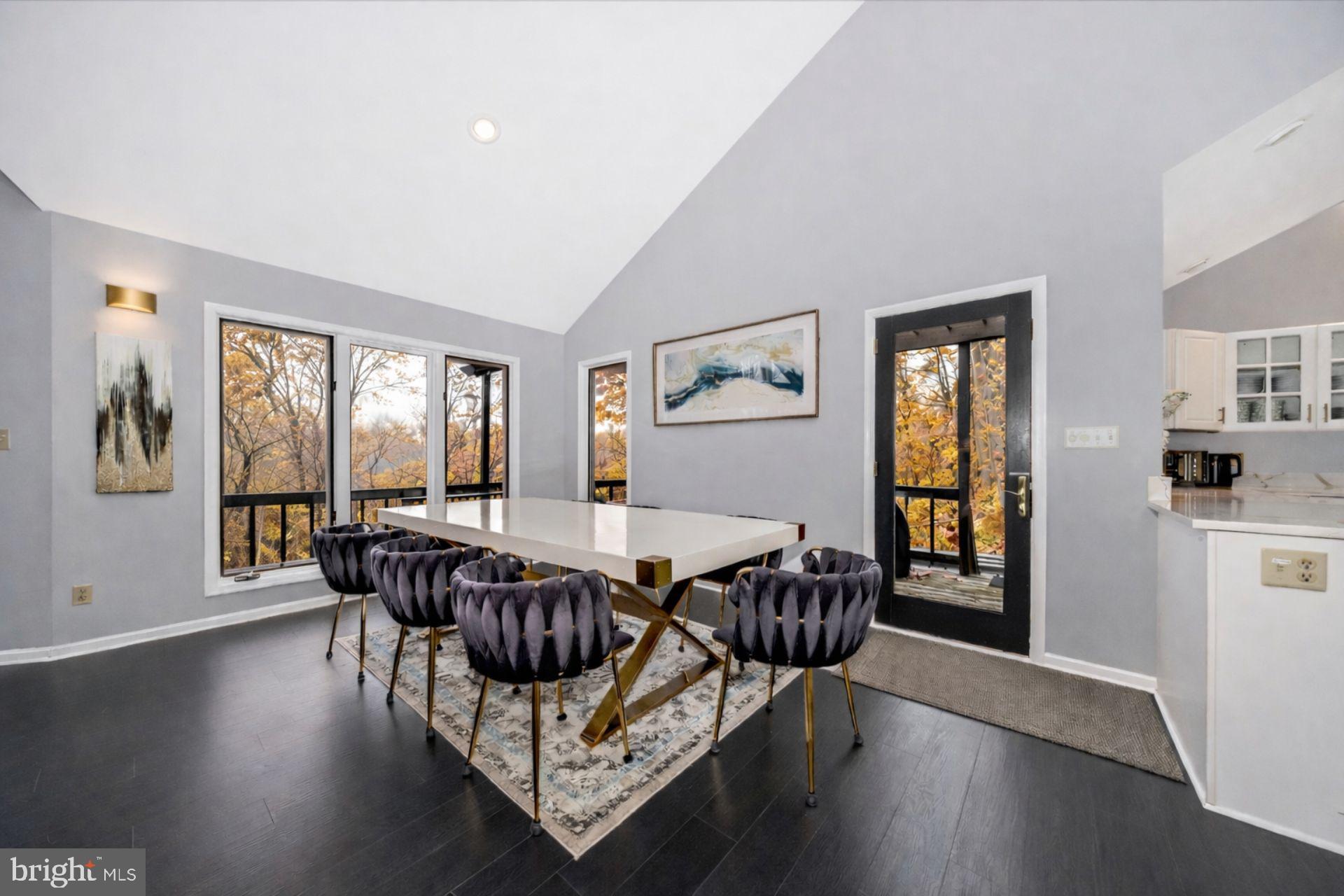 COOLFONT MOUNTAINSIDE - Residential