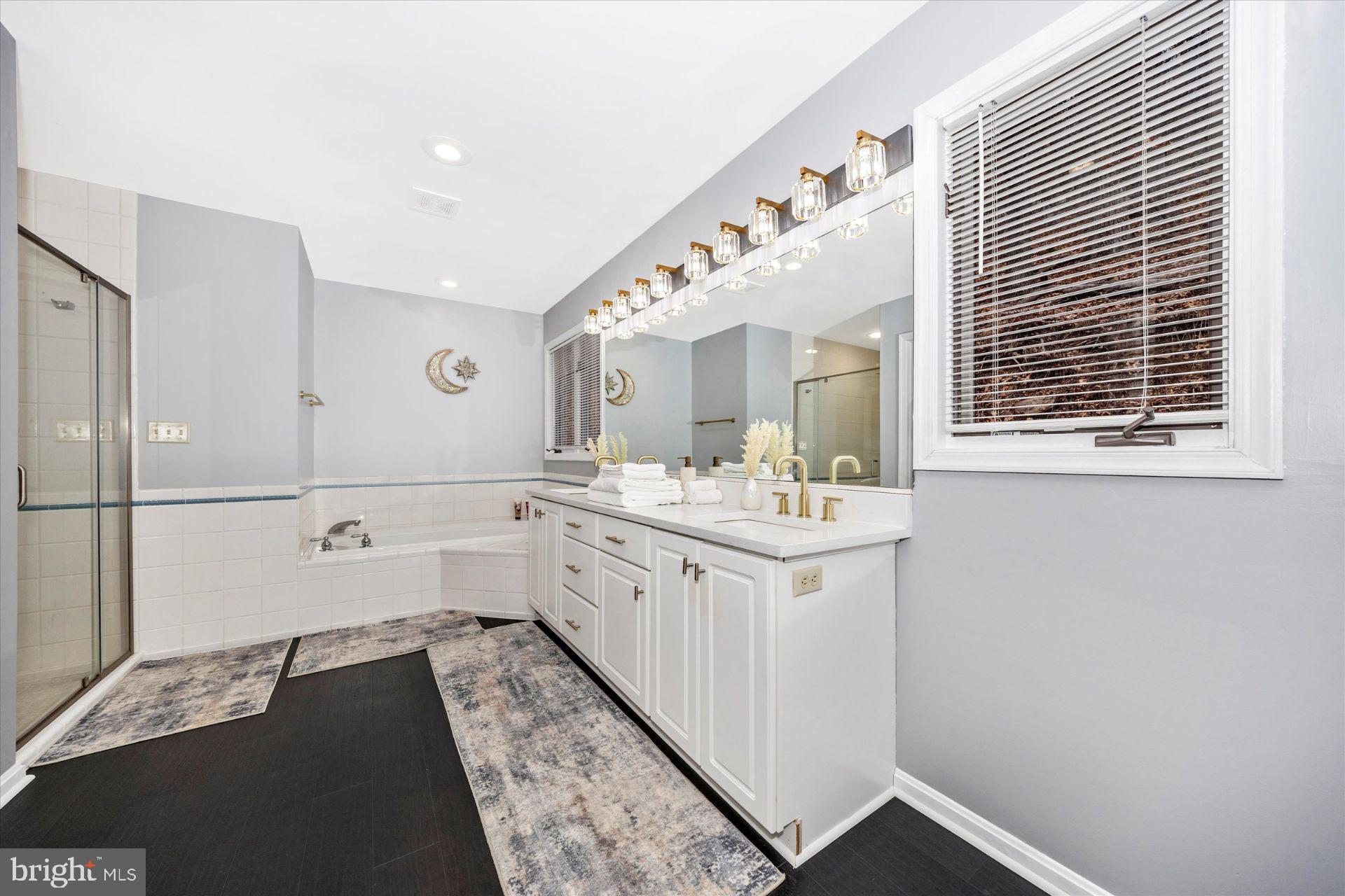 COOLFONT MOUNTAINSIDE - Residential