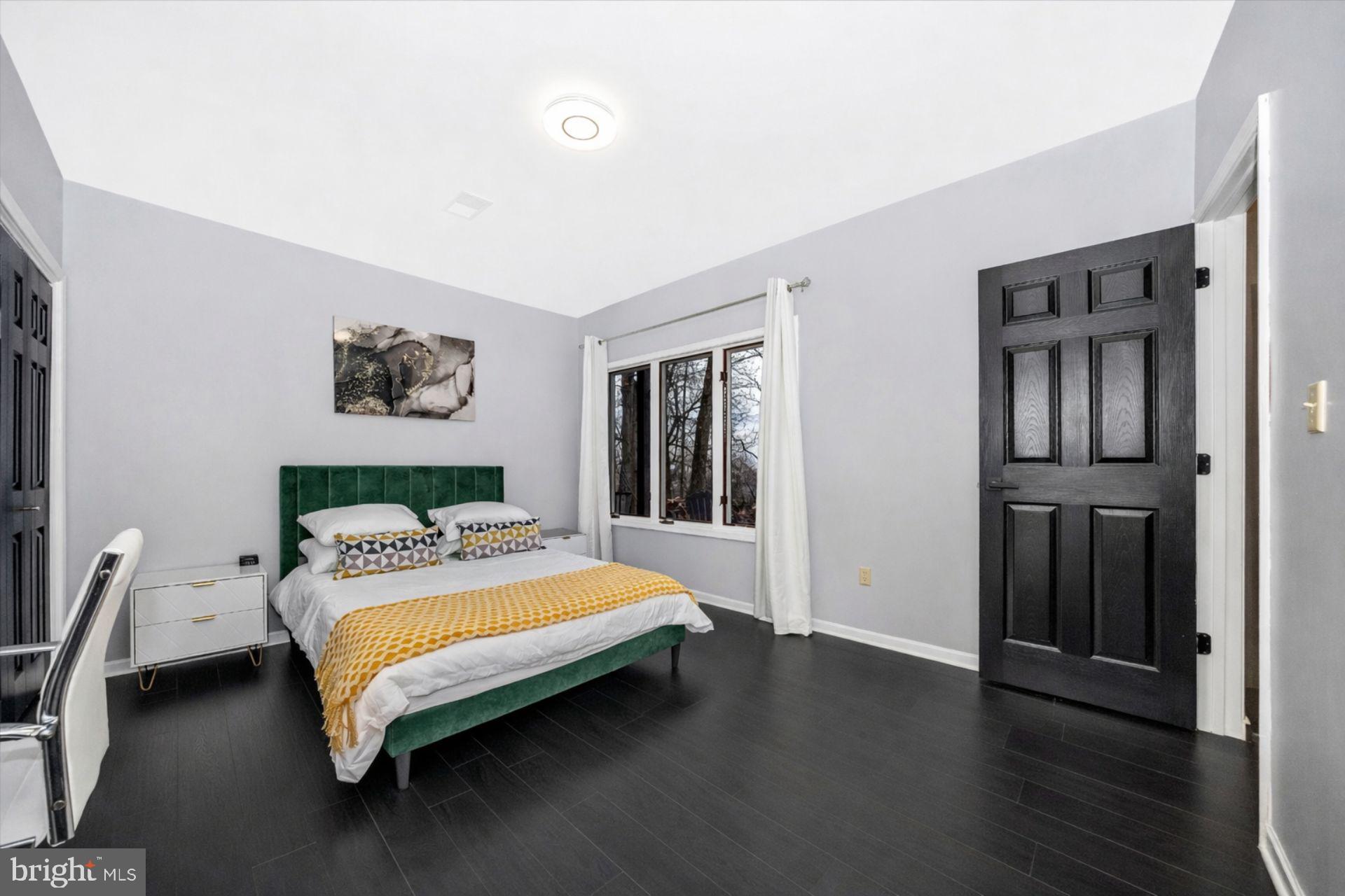 COOLFONT MOUNTAINSIDE - Residential