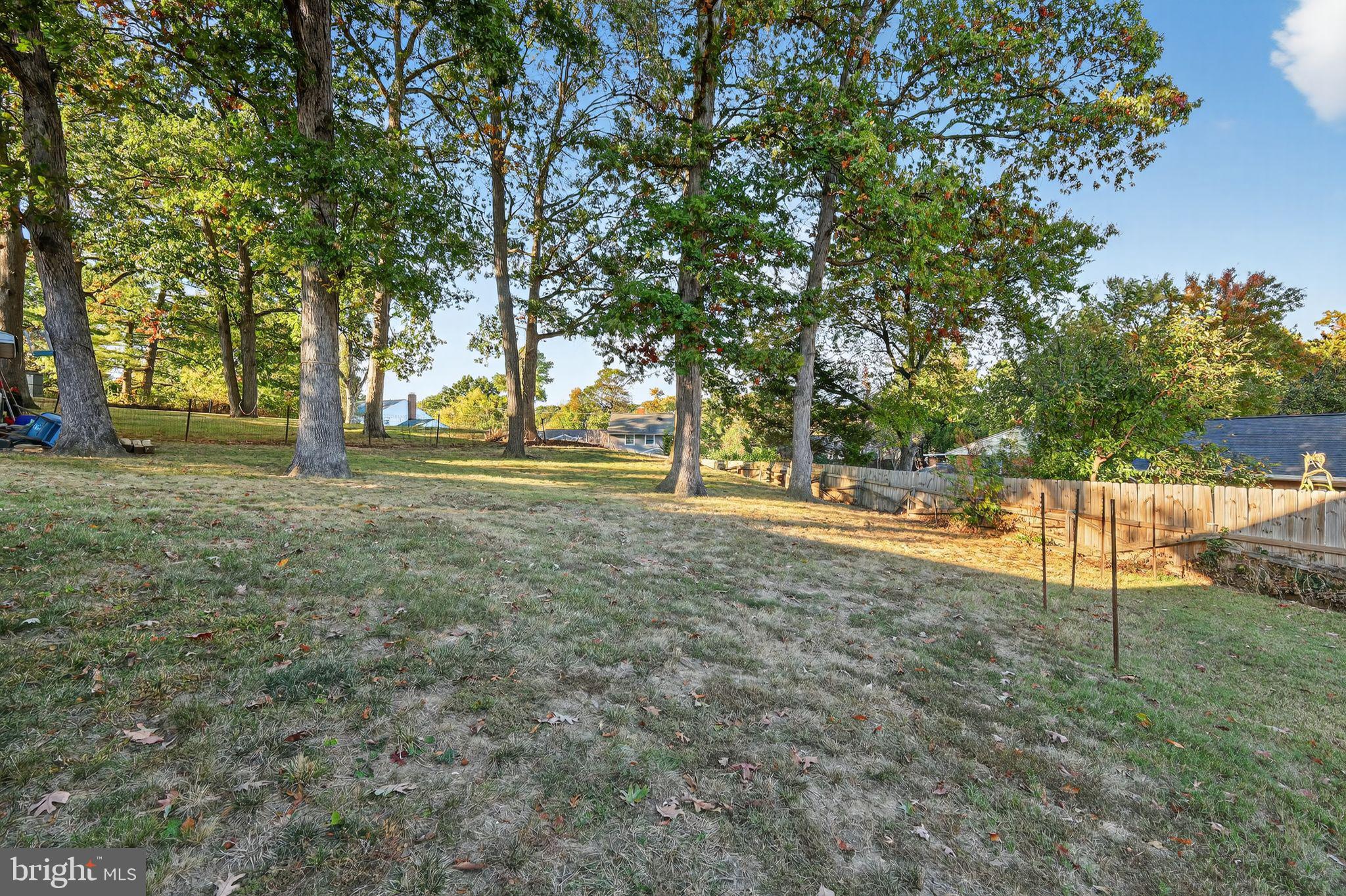 CALVERTON - Residential