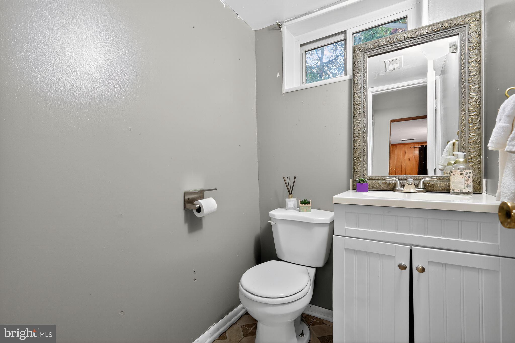 CALVERTON - Residential