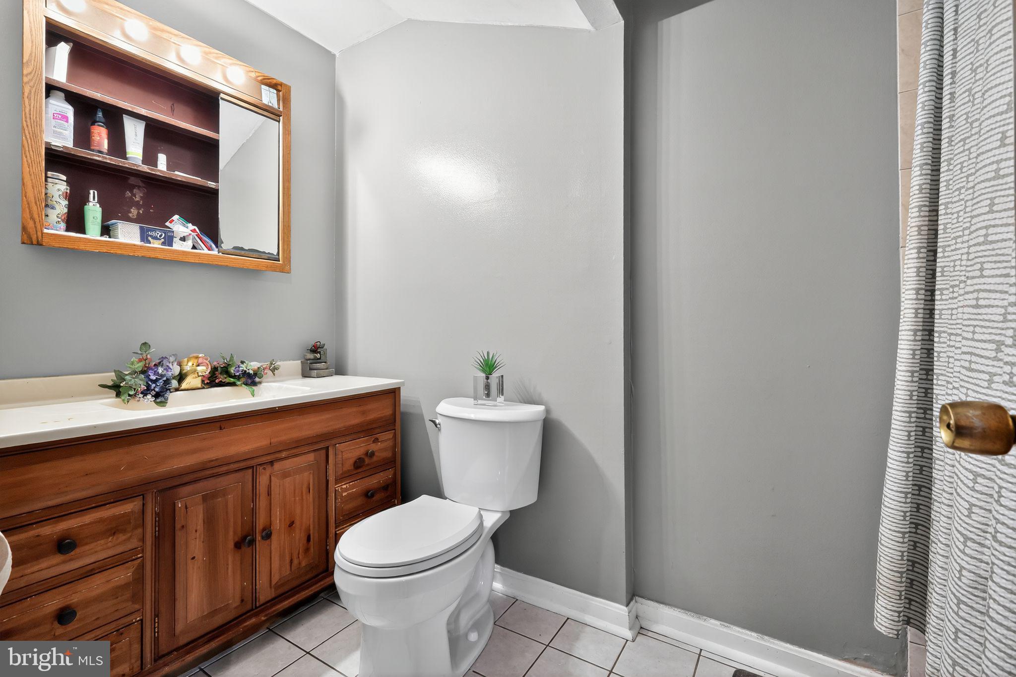 CALVERTON - Residential