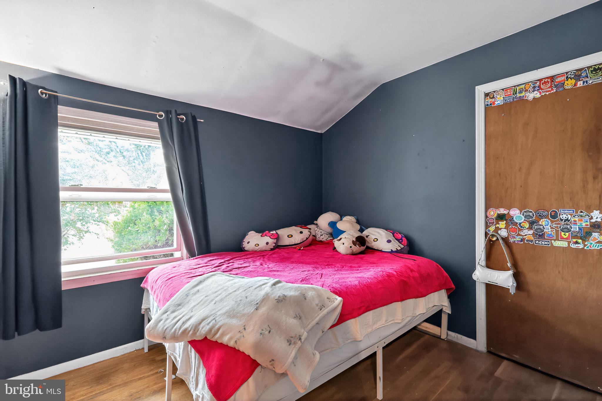 CALVERTON - Residential