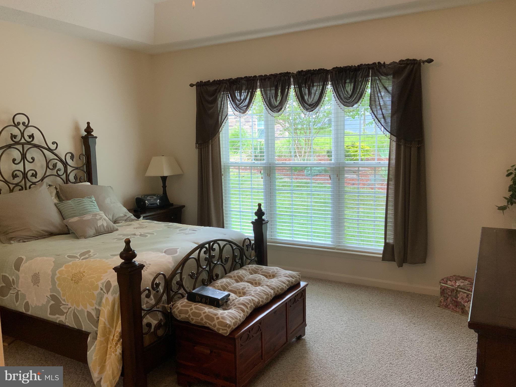 HAWTHORNE GREENE - Residential