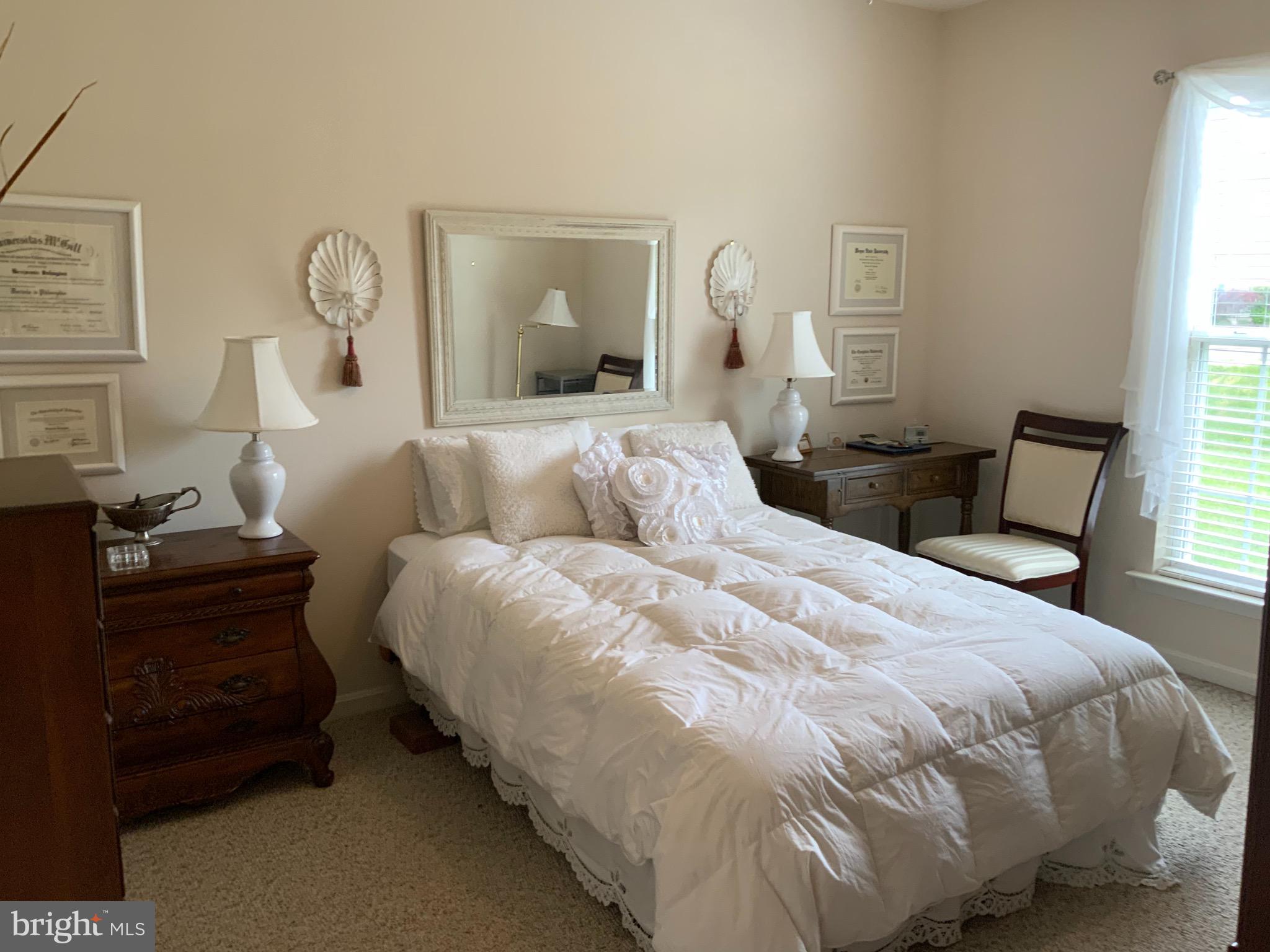 HAWTHORNE GREENE - Residential