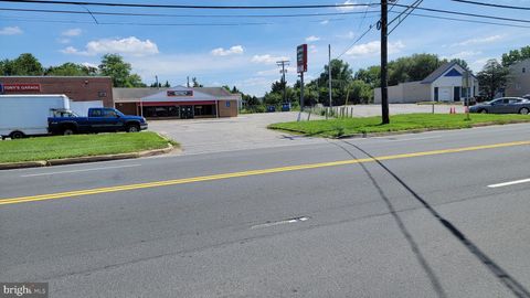15547 OLD COLUMBIA PIKE BURTONSVILLE MD 20866