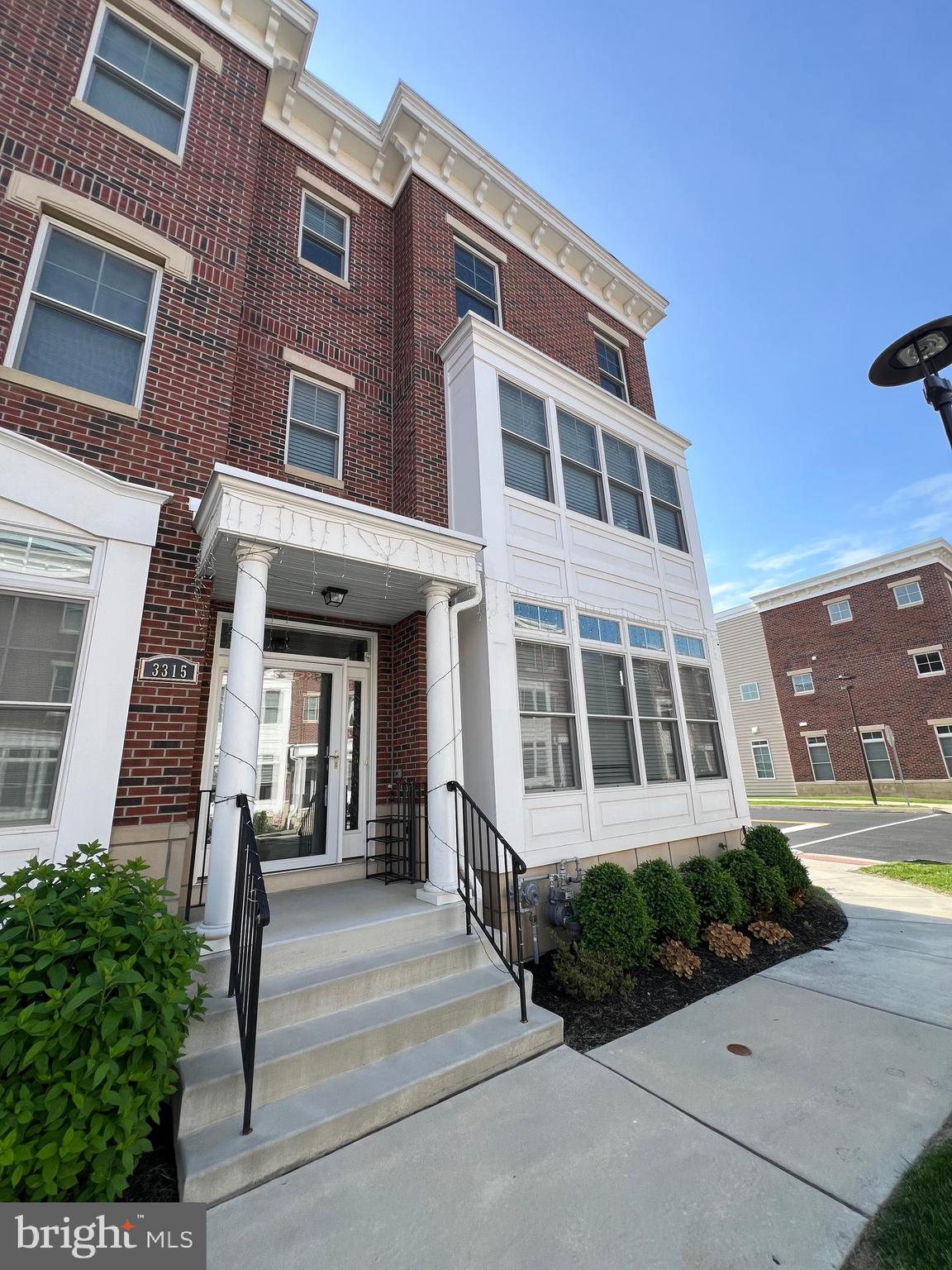 Welcome home to this 4 years young , four bedroom, townhome located in the desirable Siena Place development in South Philadelphia. Walk right into the generous sized living room and immediately notice the hardwood floors. As you continue you will find the great sized dining room then a gorgeous kitchen with solid wood cabinets, granite countertops, subway tile backsplash, and stainless steel appliances. There is a powder room on the main level as well for added convenience. In the rear of the home is the 1-car attached garage. Outside the patio doors is an outdoor space ready for all your entertaining needs. Head up a few steps to the second floor to find 3 generously sized bedrooms and a large full bath with two sinks. The laundry closet is on the level as well. Head up one more flight of stairs to find the truly immaculate owners’ suite which encompasses the entire third floor with two large walk-in closets, en-suite, and deck with gorgeous views. There is still a remaining tax abatement in place! Tons of space to make this house a home. This home is convenient to shopping, transportation, and major highways. Come see this gem for yourself and make this your new home!