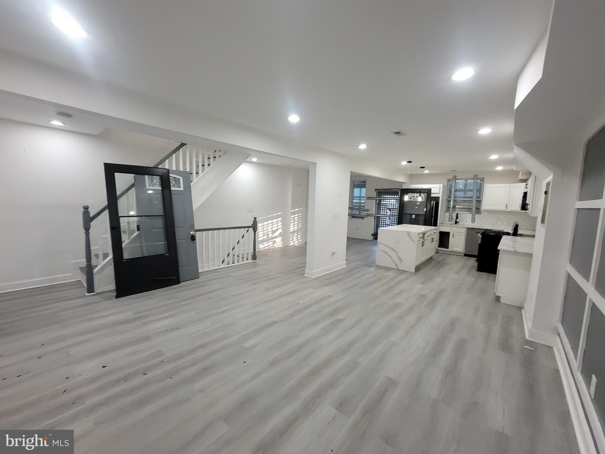 3833 REISTERSTOWN ROAD