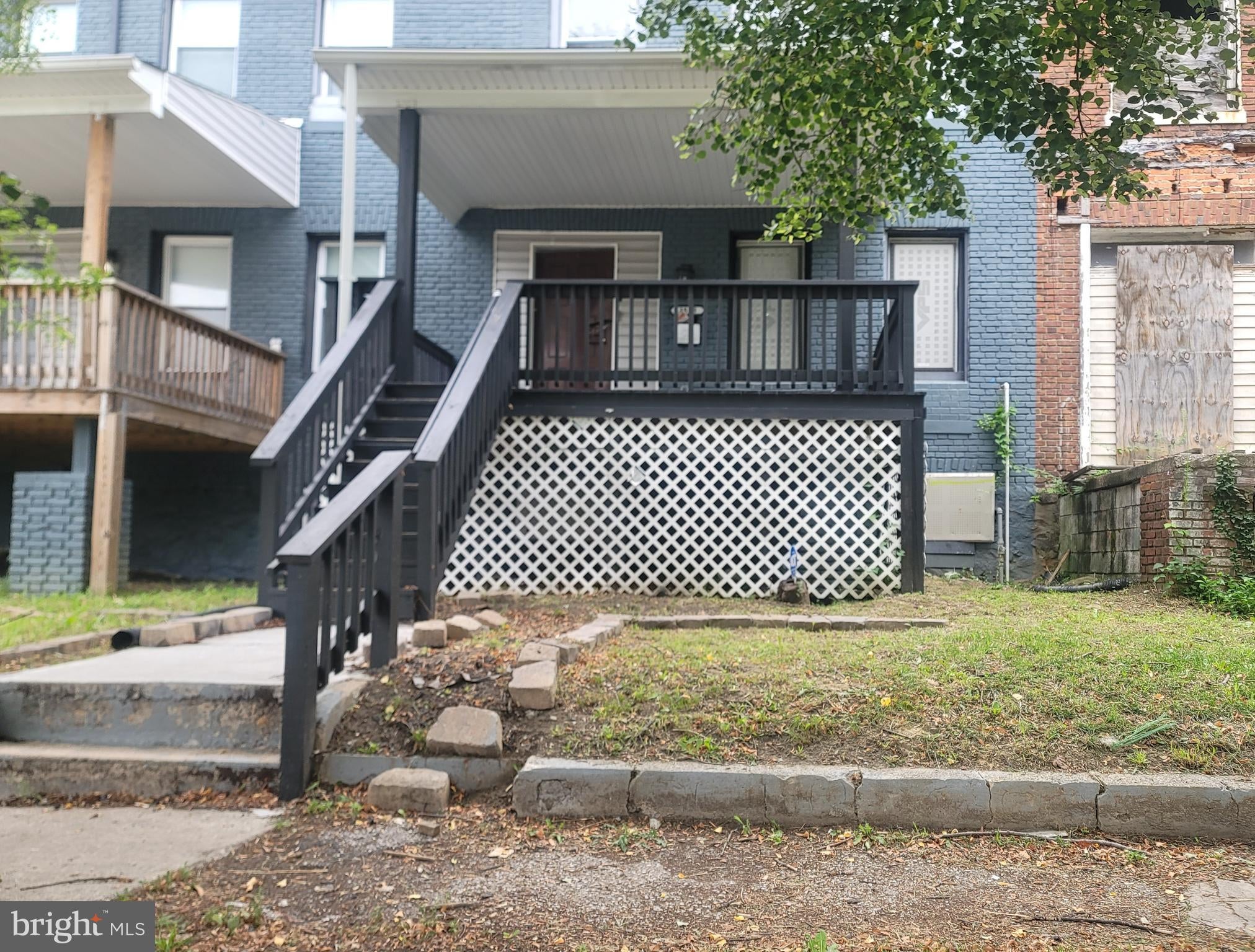 3833 REISTERSTOWN ROAD