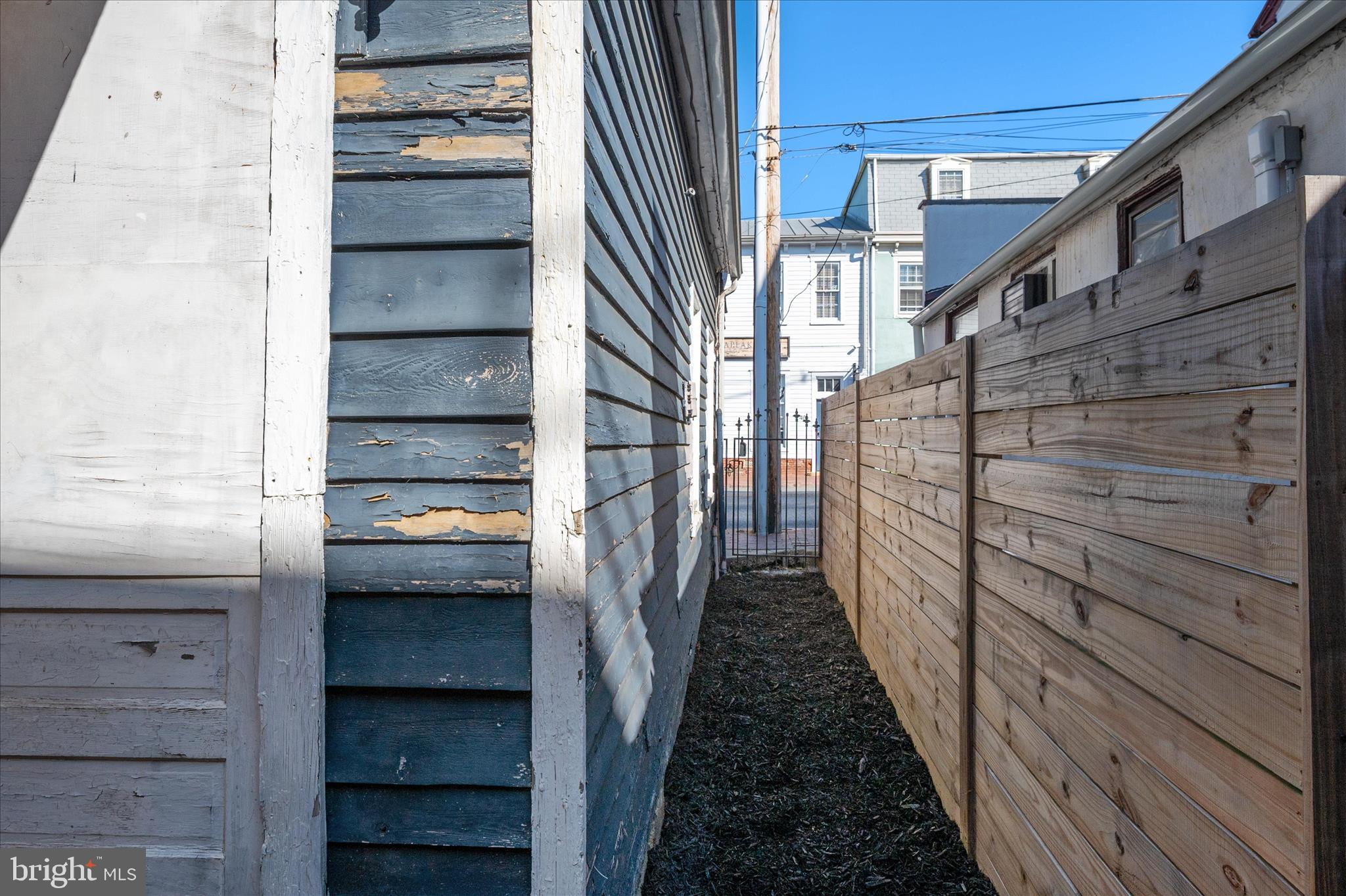 ANNAPOLIS - Commercial Sale
