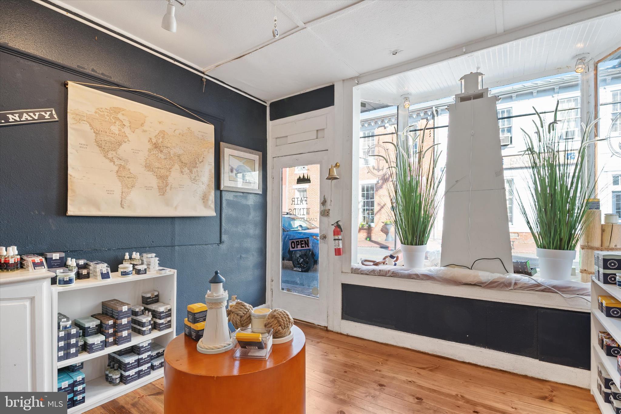 ANNAPOLIS - Commercial Sale