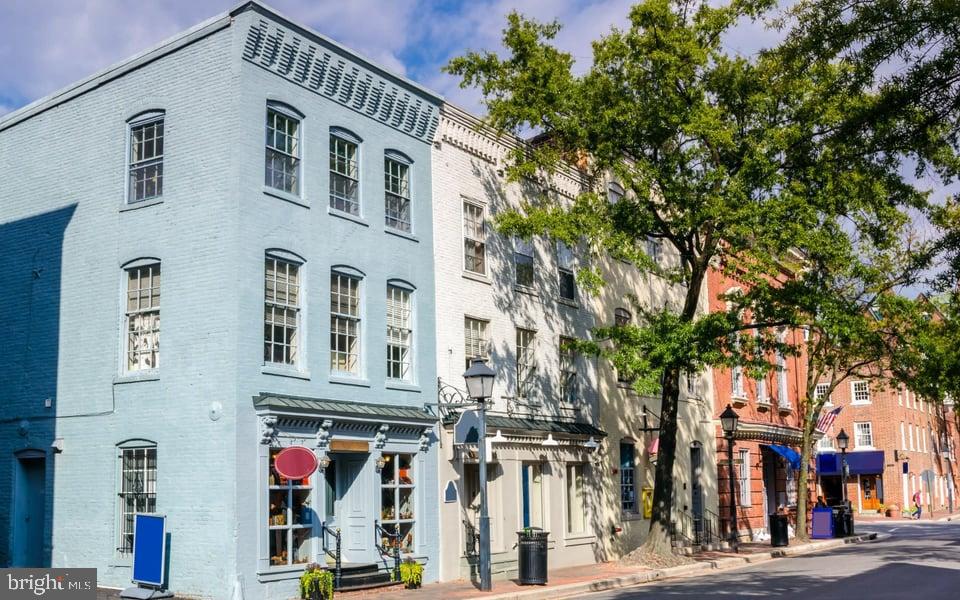 AUBURN VILLAGE - Residential