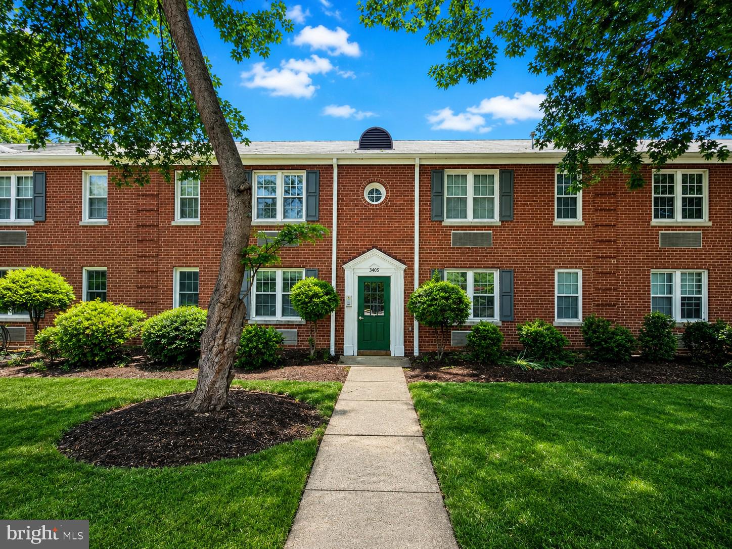 AUBURN VILLAGE - Residential