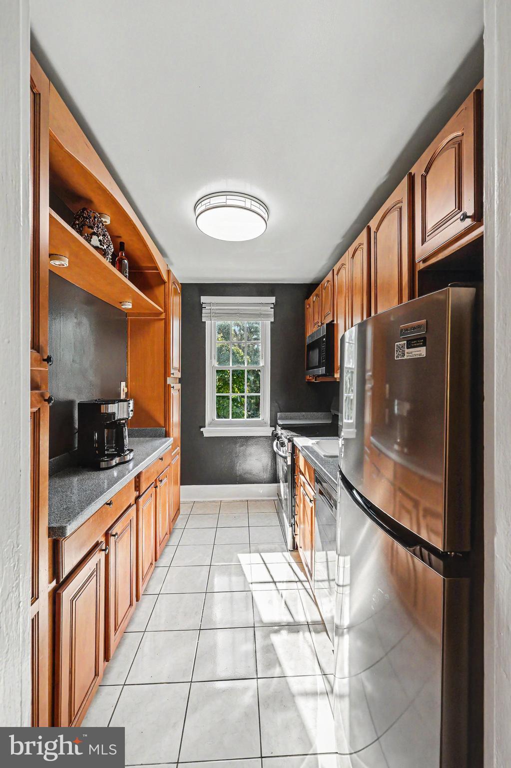 AUBURN VILLAGE - Residential
