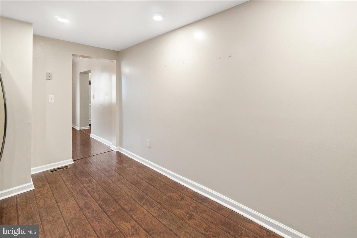 WILLIAMSPORT - Residential