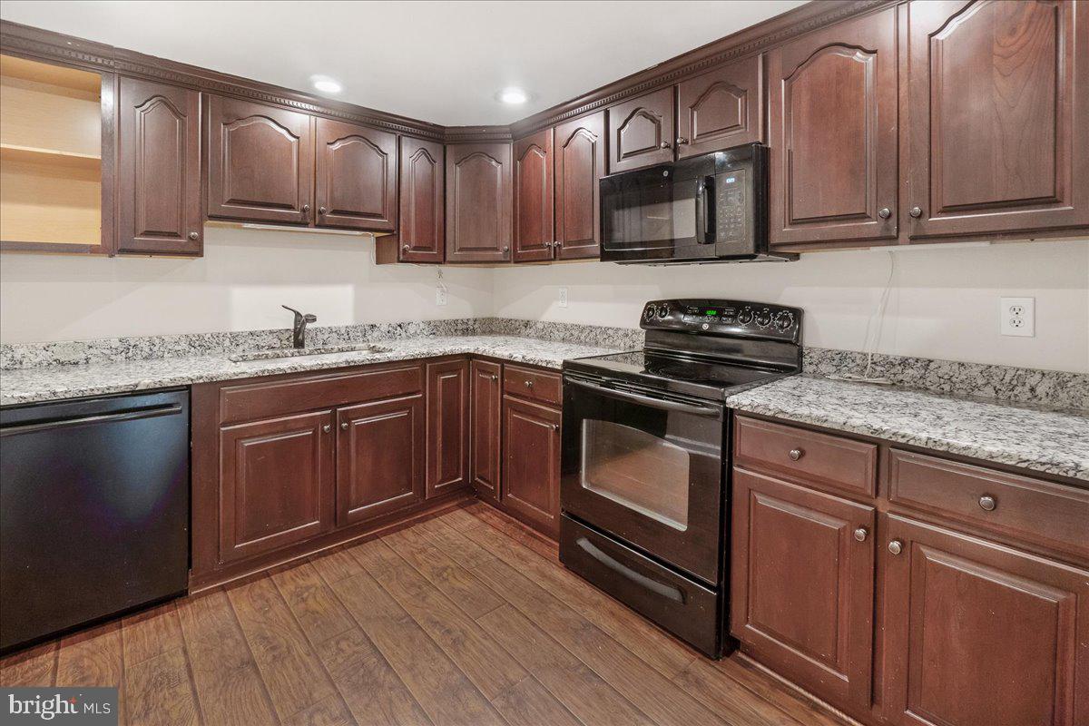 WILLIAMSPORT - Residential