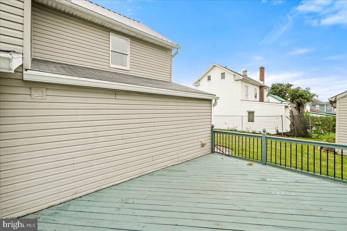 WILLIAMSPORT - Residential