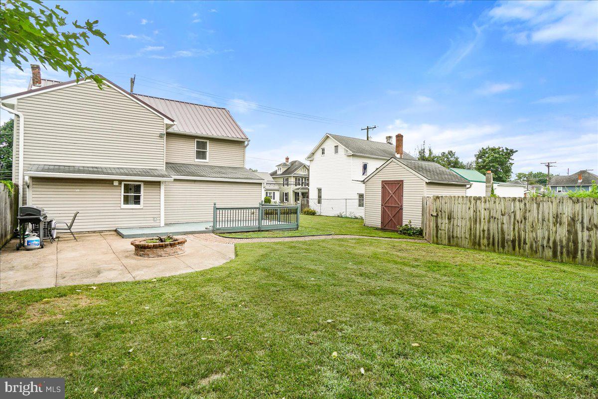 WILLIAMSPORT - Residential