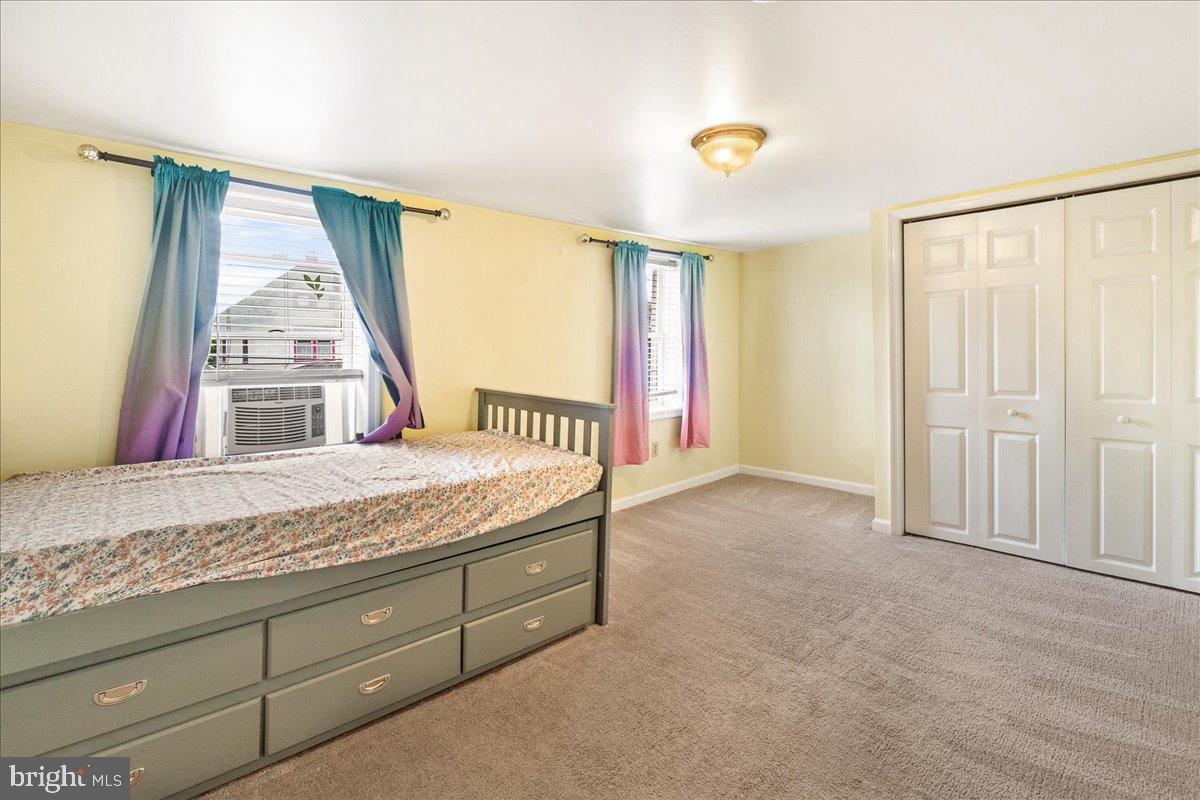 WILLIAMSPORT - Residential