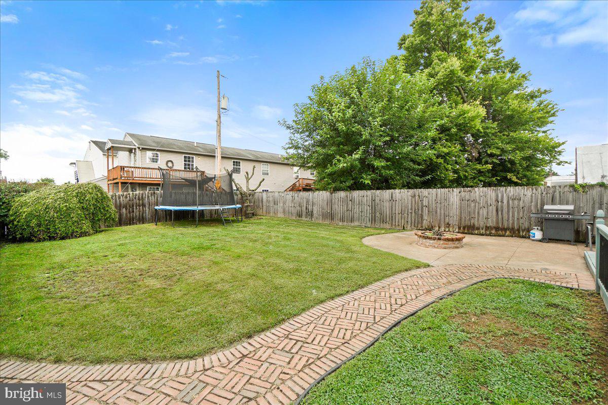 WILLIAMSPORT - Residential