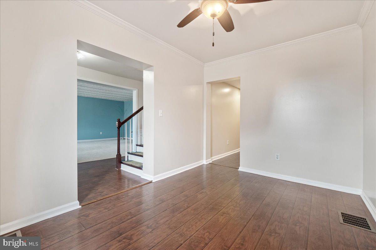 WILLIAMSPORT - Residential