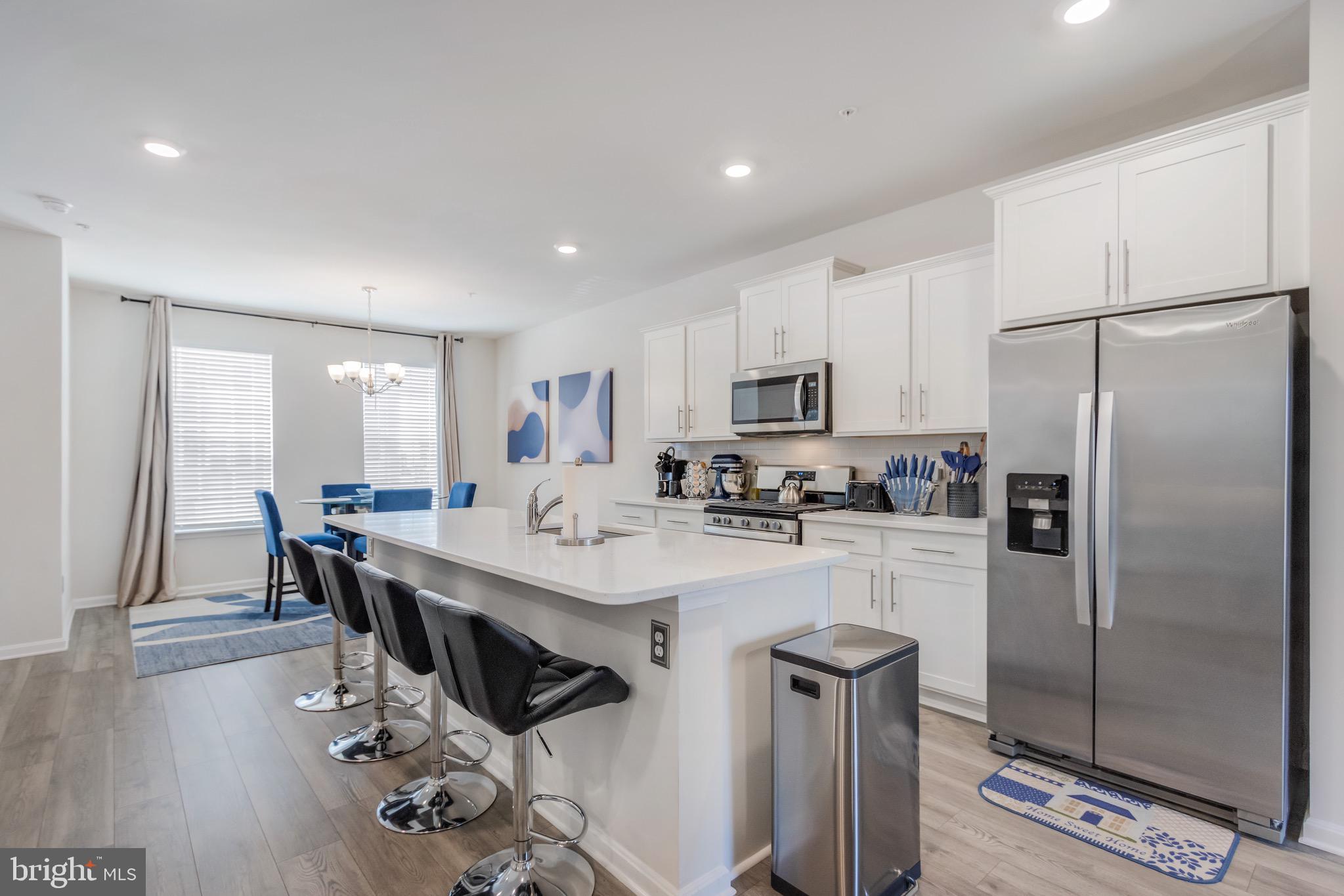 1845 ROSLYNHILL TRAIL