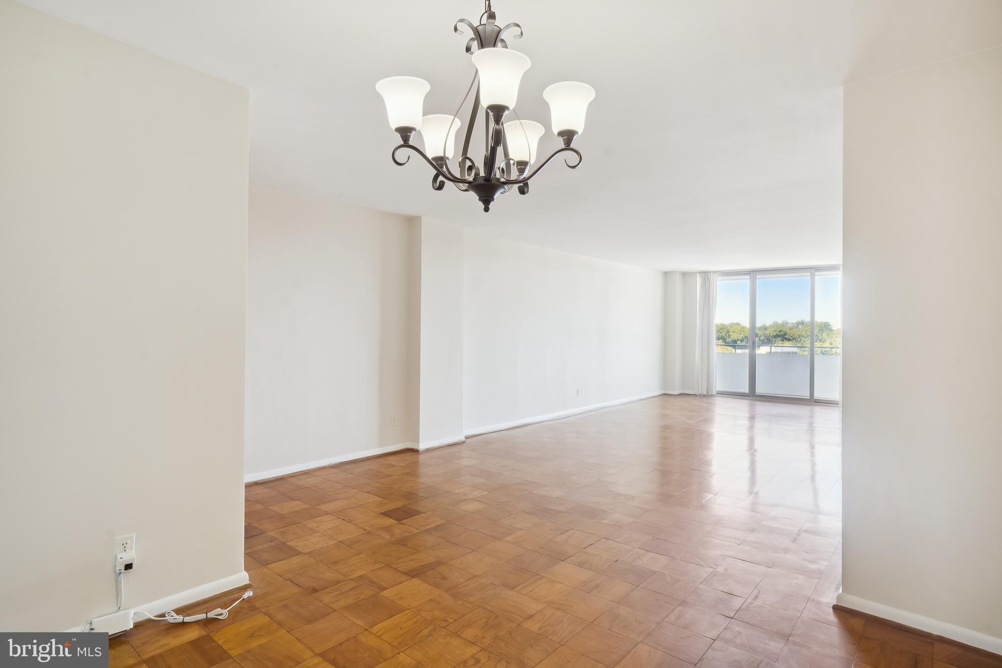 KENWOOD - Residential