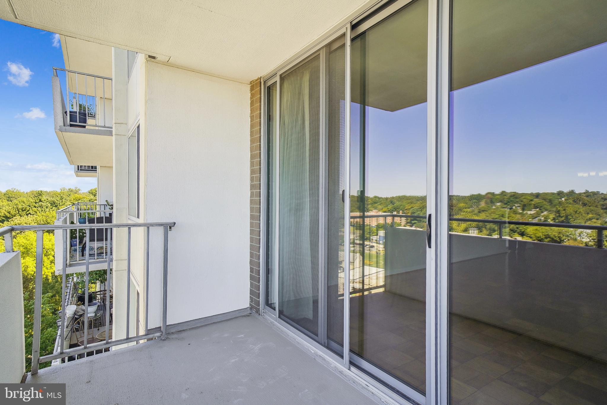 KENWOOD - Residential