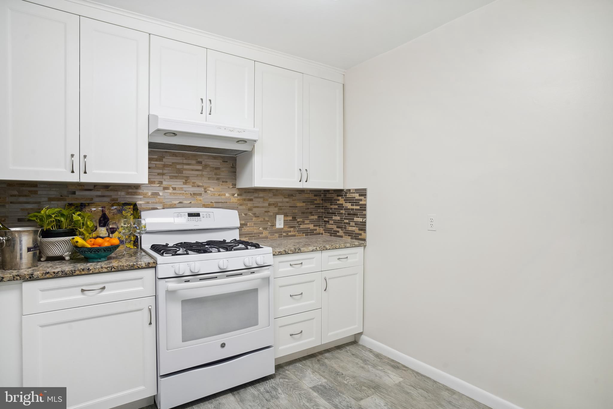 KENWOOD - Residential