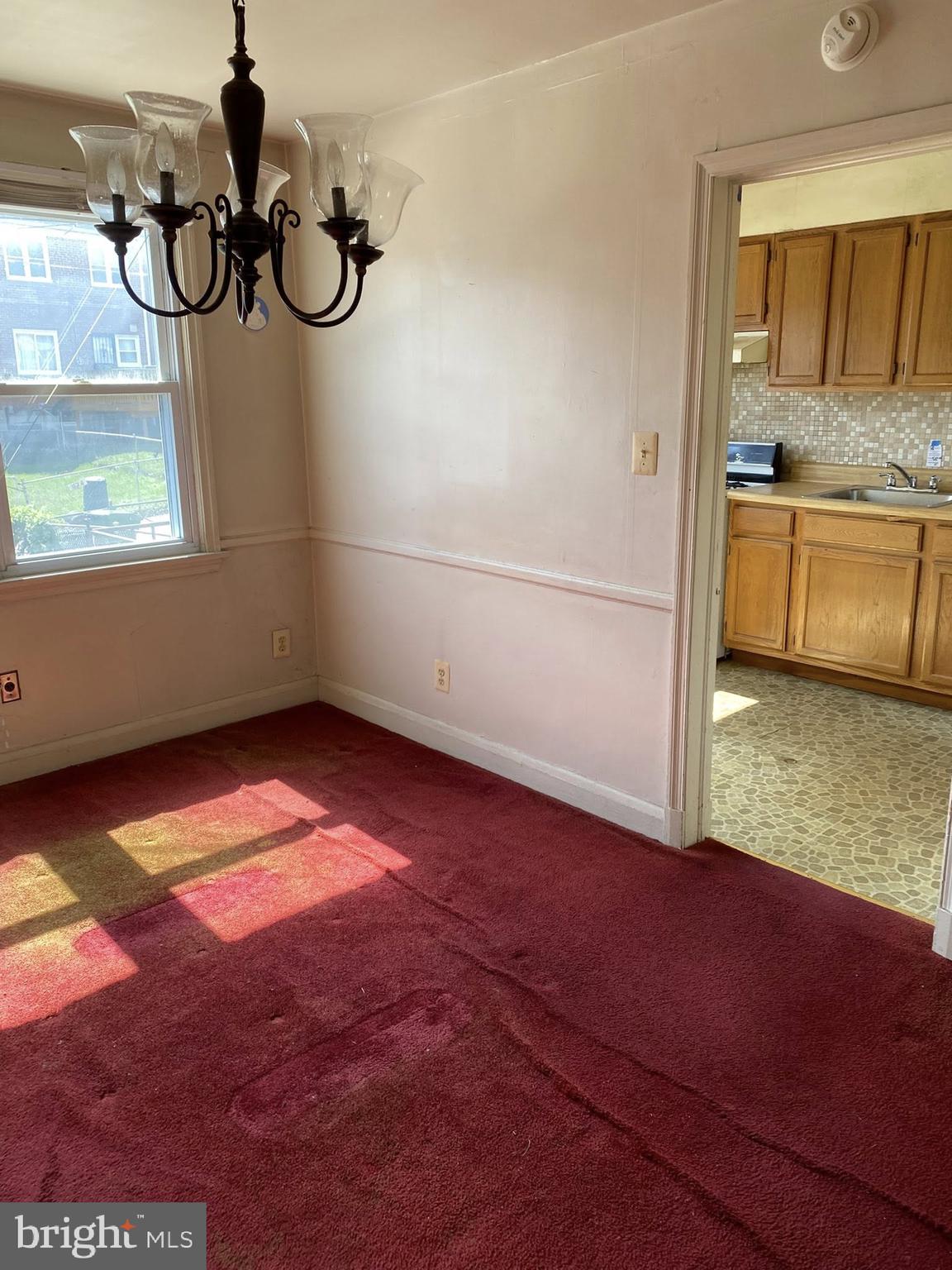 CHINQUAPIN PARK - Residential