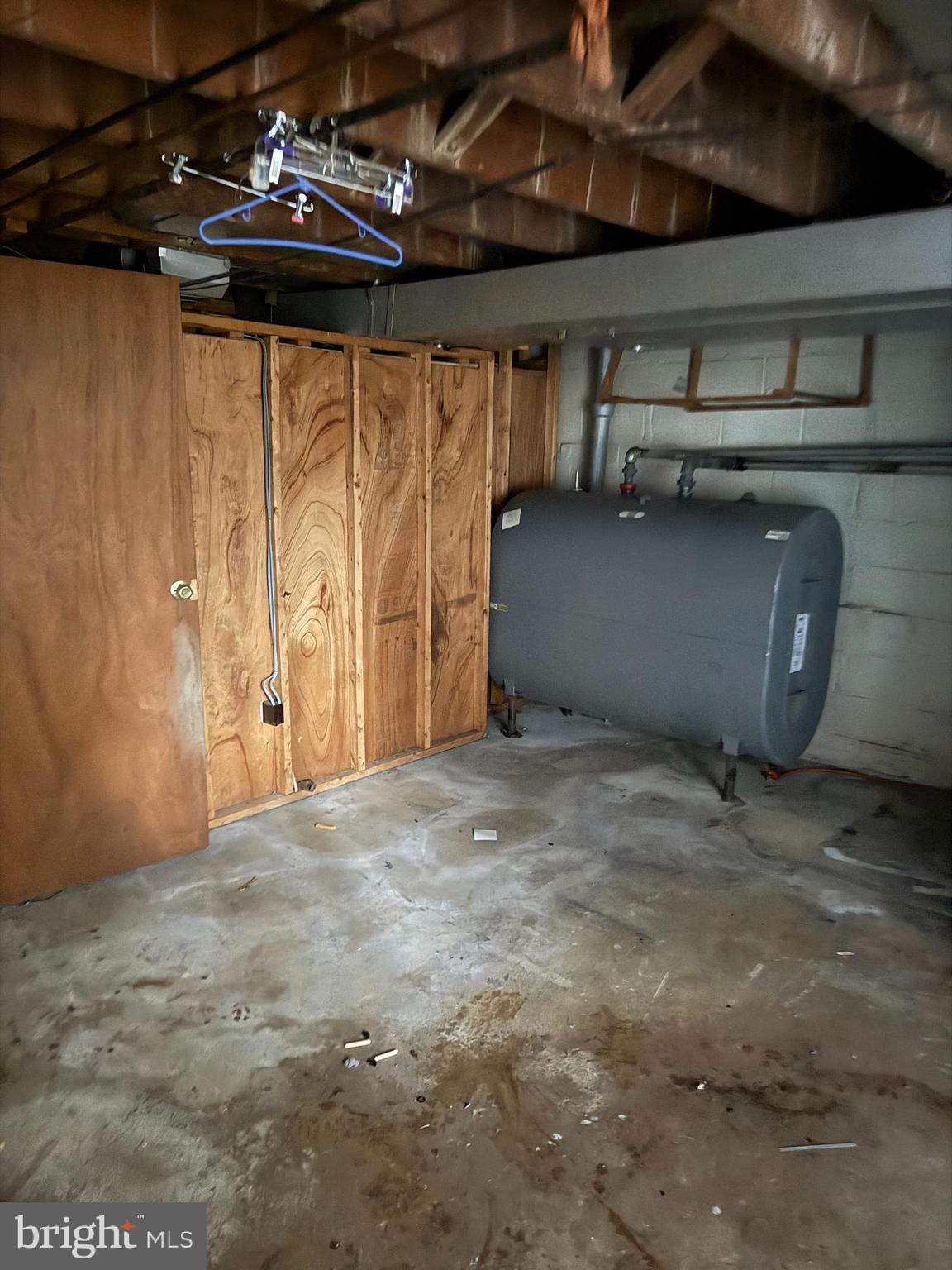 CHINQUAPIN PARK - Residential