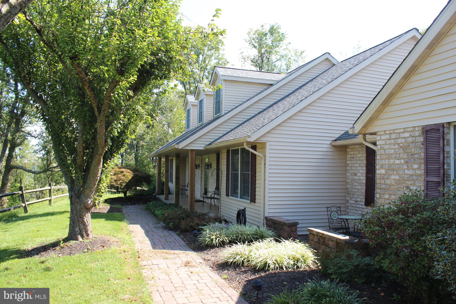 250 INDIAN LANE