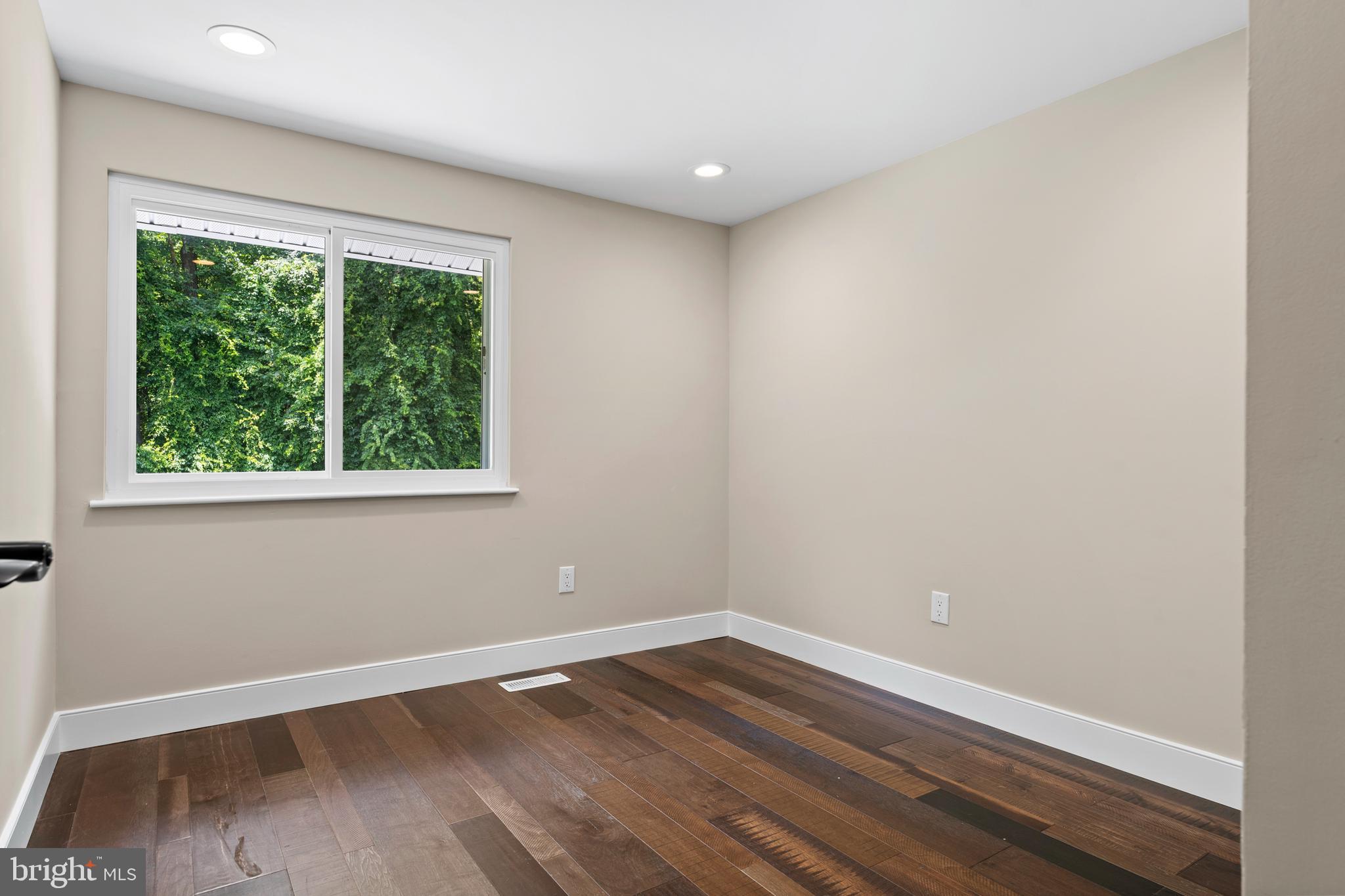 NORTHVIEW AT BELAIR VILLAGE - Residential