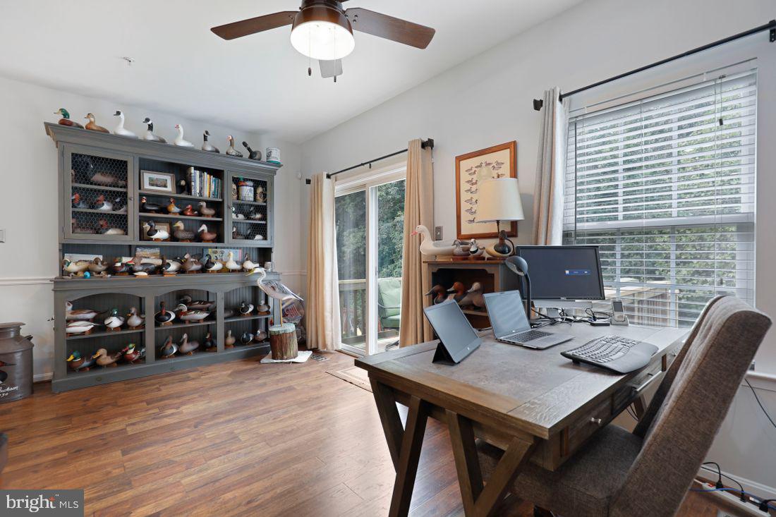 AUTUMN RUN - Residential