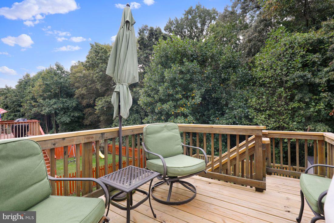 AUTUMN RUN - Residential