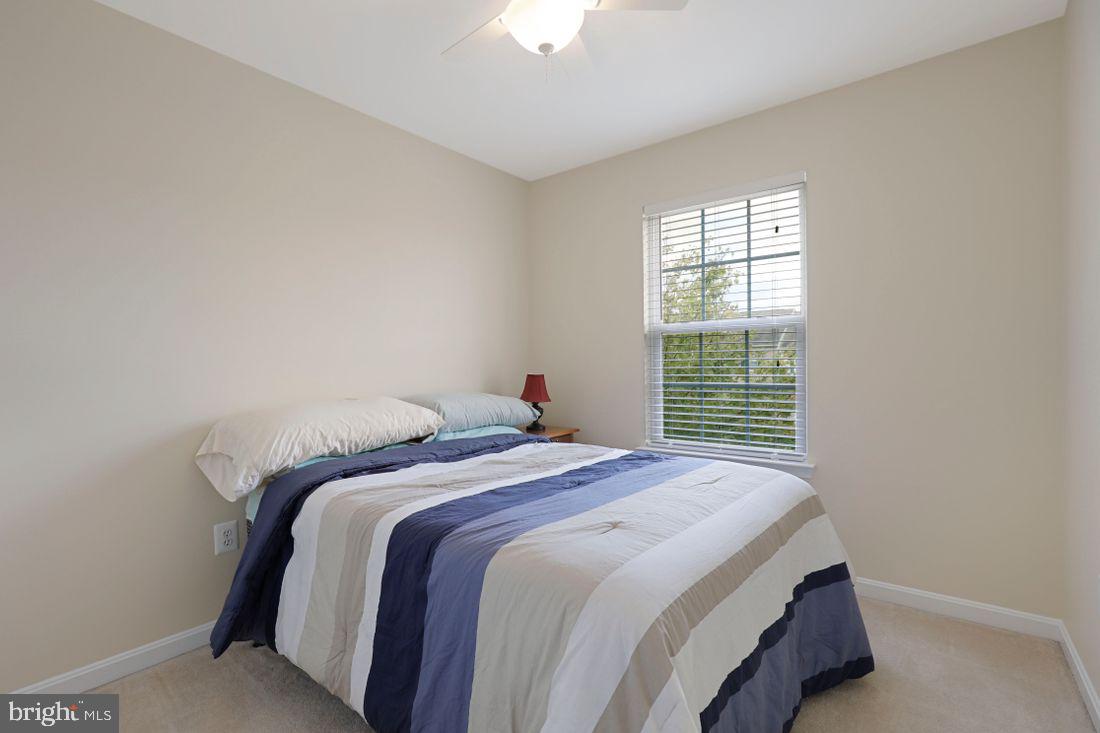 AUTUMN RUN - Residential