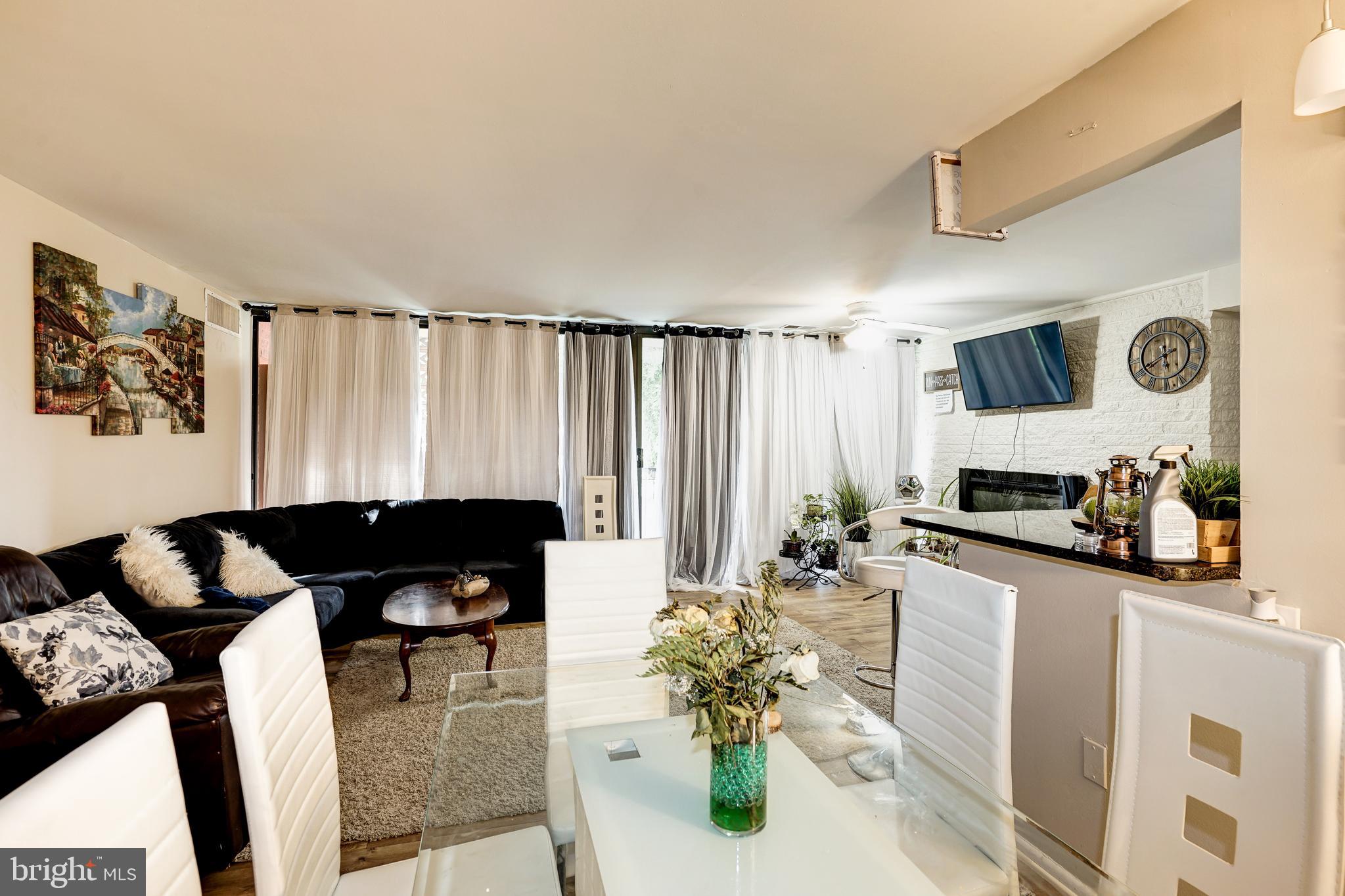 WEST END - Residential