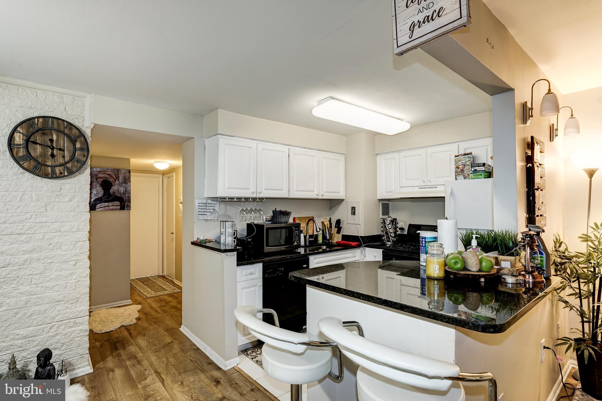 WEST END - Residential