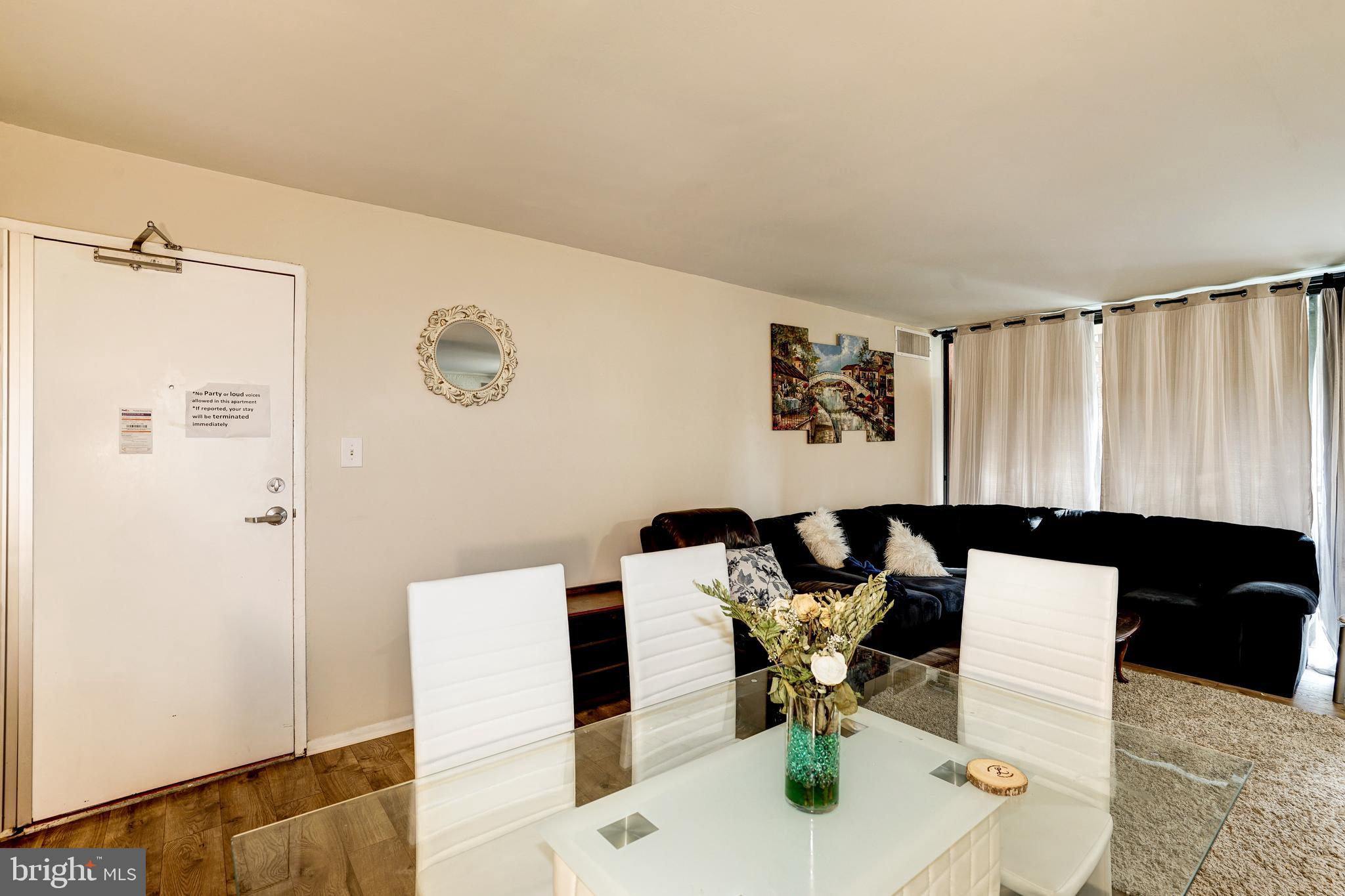 WEST END - Residential