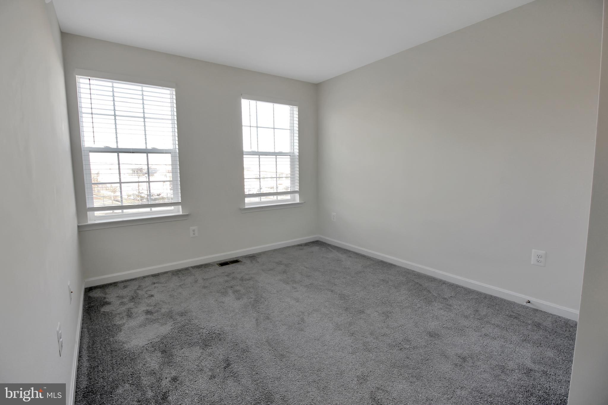 UNIVERSITY PARK - Residential