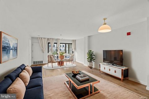 Photo of 2 Leverington Ave #24, PHILADELPHIA, PA 19127 (MLS # PAPH2558092)