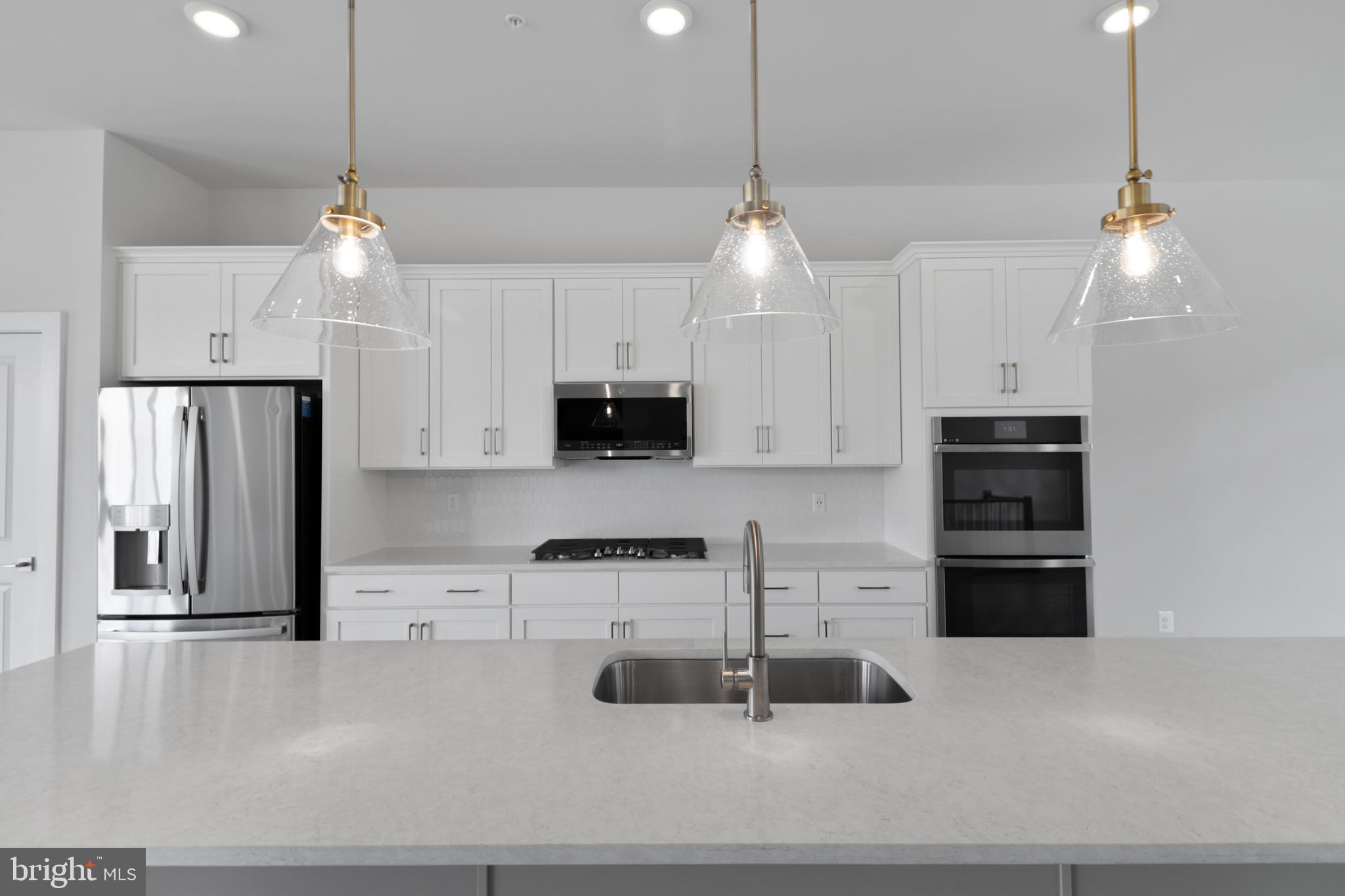 2616 FERRY BAR DRIVE