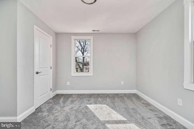 MORAVIA PARK - Residential