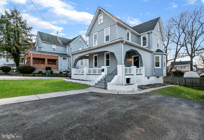 MORAVIA PARK - Residential