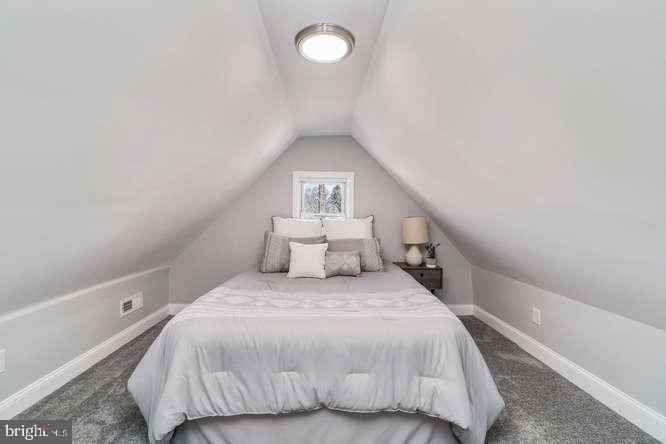 MORAVIA PARK - Residential