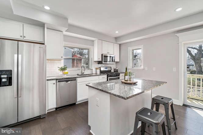 MORAVIA PARK - Residential