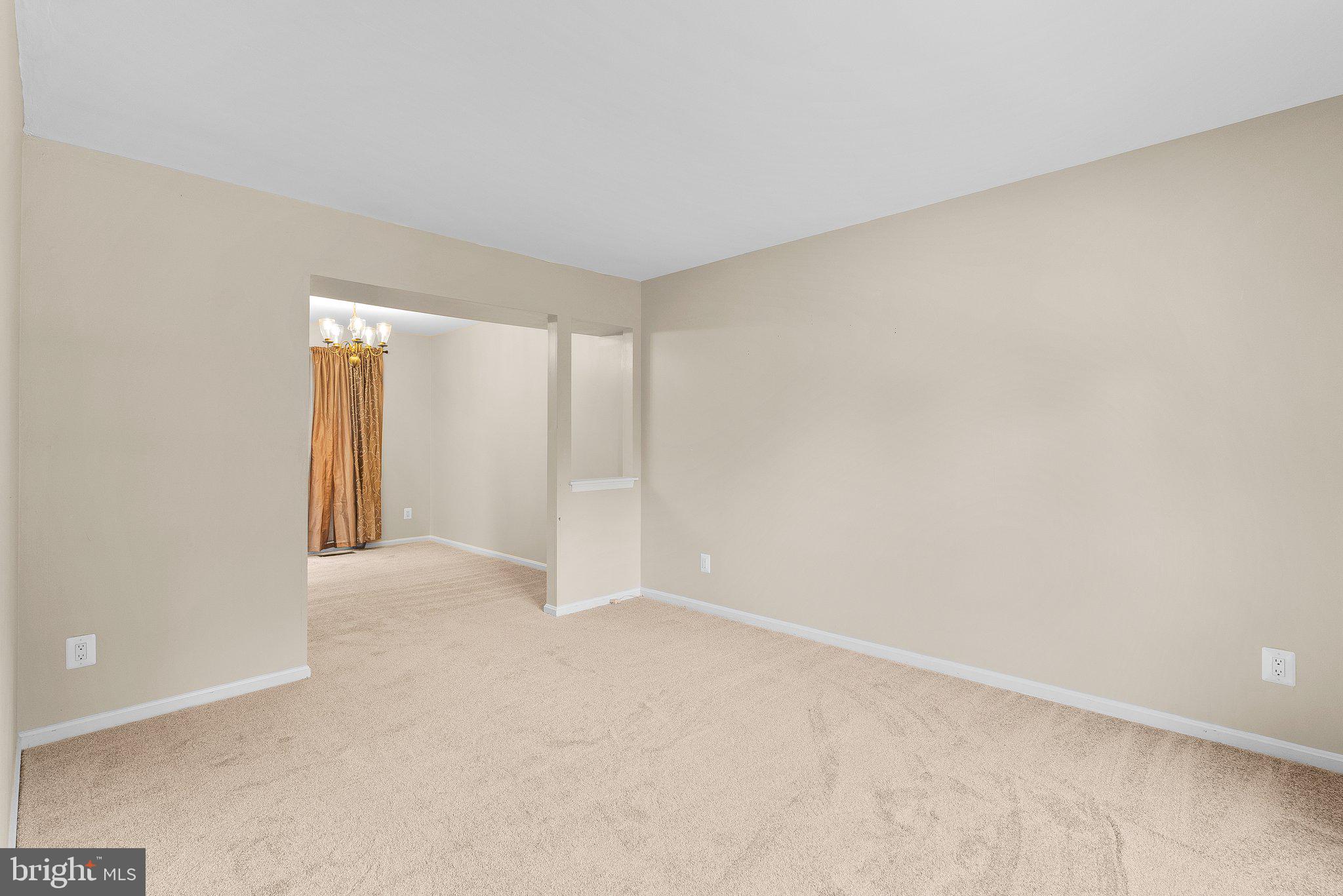 2106 CARRIAGE SQUARE PLACE